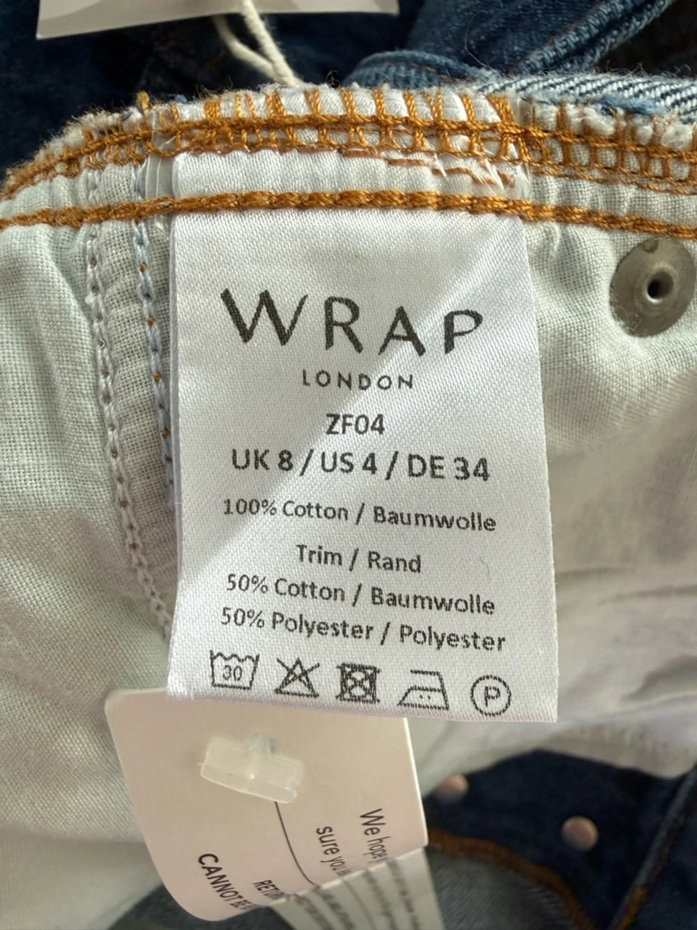 Wrap London High-Waisted Button Fly Denim Jean Shorts NWT Size 4 - Picture 5 of 5